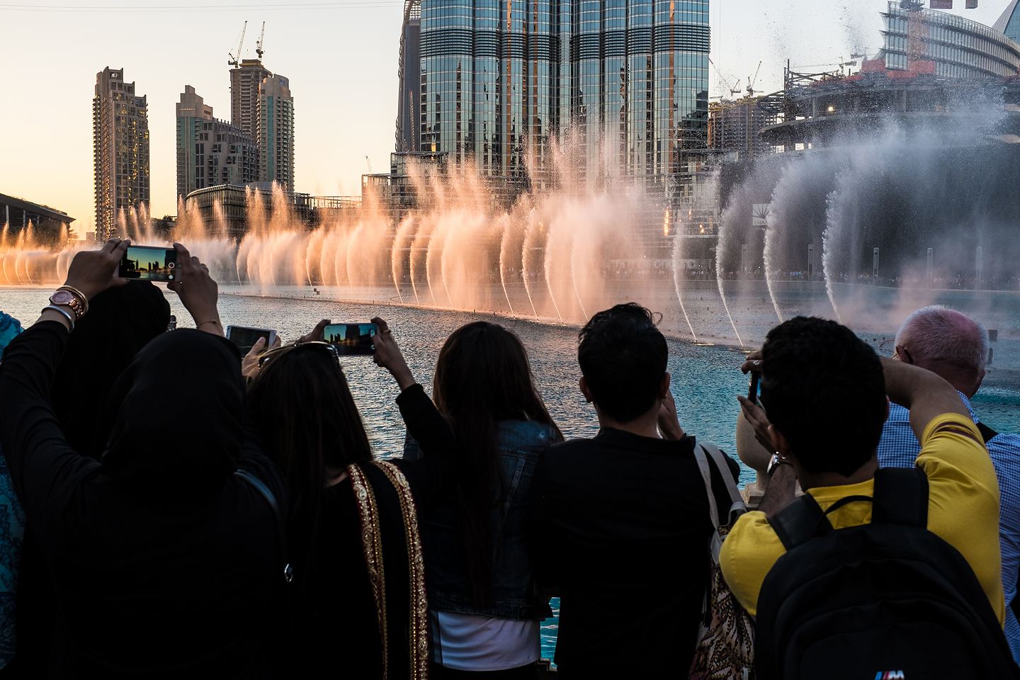 Pokaz fontann w Dubai Mall (Emiraty Arabskie)